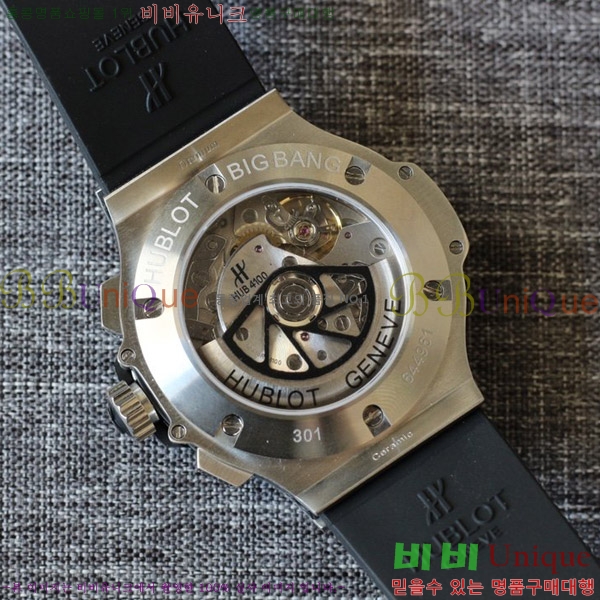 ST ������ hublot ��� 301 PB 131 RX 88HT17721-2