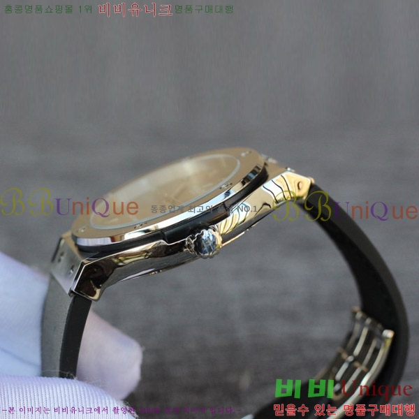 ST ���� ������ Hublot Ŭ���� ǻ�� 44mm HF8971-1