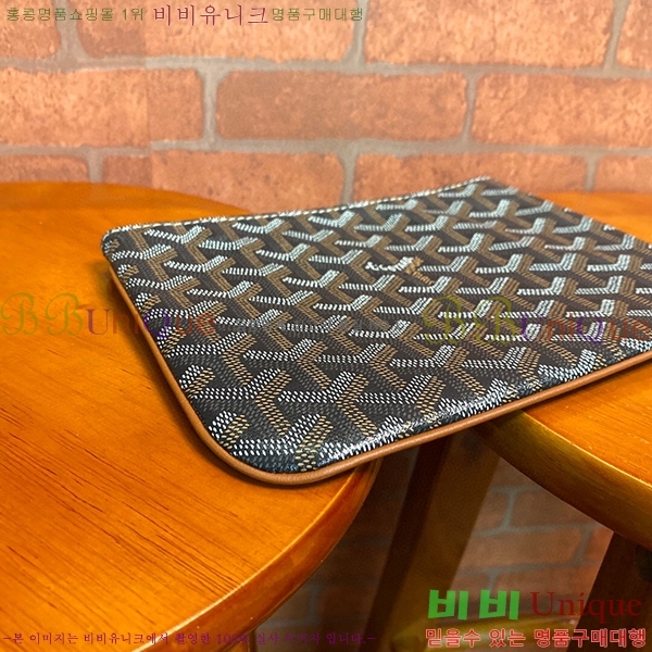 #���ߵ� ���� Ŭ��ġ �̴� GY64890-9