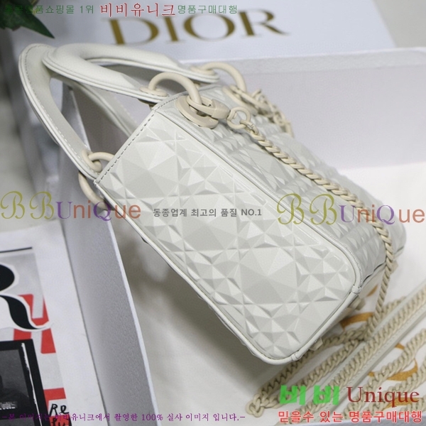 #��� ���̾Ƹ�� ���̹� M6003-700