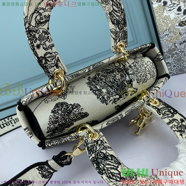 ST ��� ���̵�� M8002-9