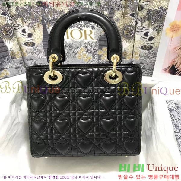 #ũ����î��� ���̵�� M0538-202