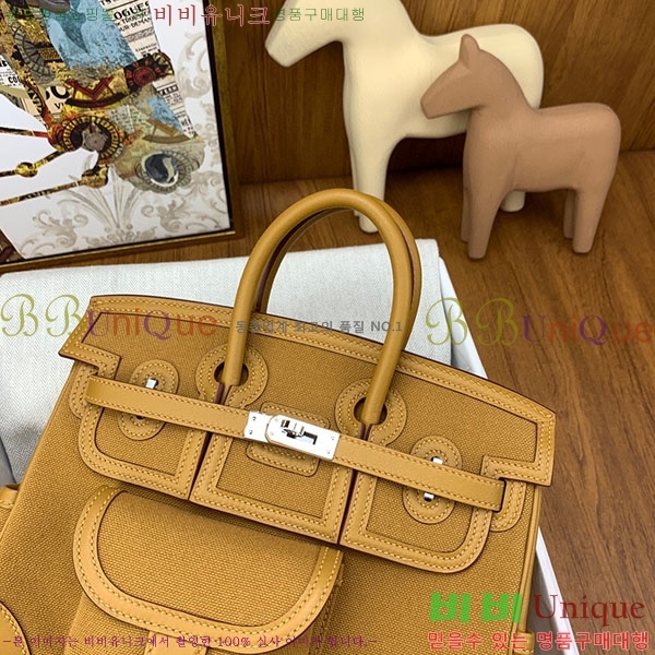 #�����޽� ĵ���� ī�� ��Ų�� 25 HE412577-2
