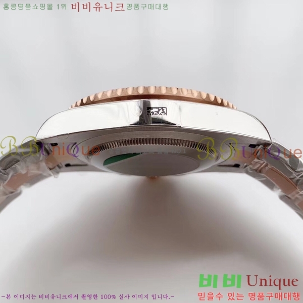 �ѷ��� �ð� GMT-Master II 126710-3