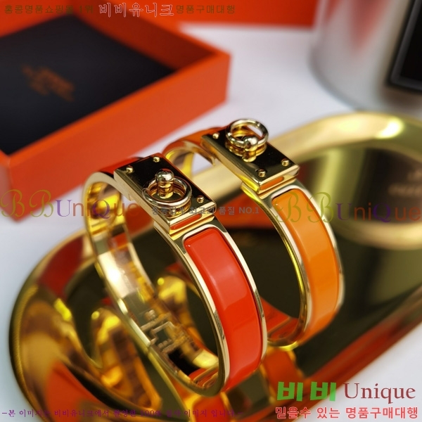 #�����޽� ���� 358HEH55819-1