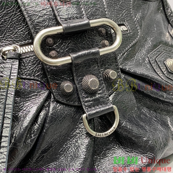 #�߷��þư� LE CAGOLE �� ī�� ����� 92345-939