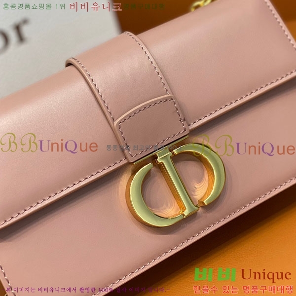 #��� 30 ���״� �̽�Ʈ ����Ʈ ü�ι� M9334-202