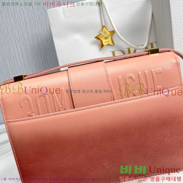 #��� 30 �����ι� M9203-300