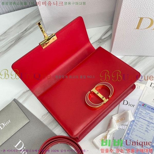 #��� 30 �����ι� M9203-106