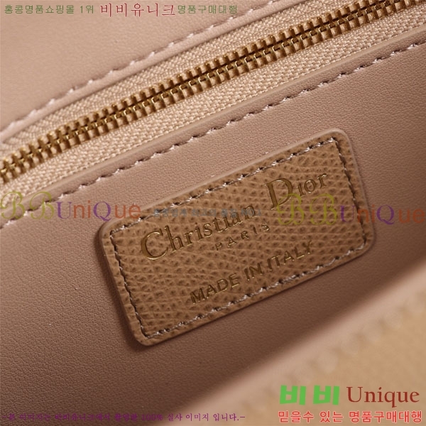 #��� 30 �����ι� M9203-203