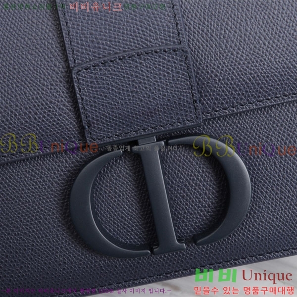 #��� 30 �����ι� M9203-208