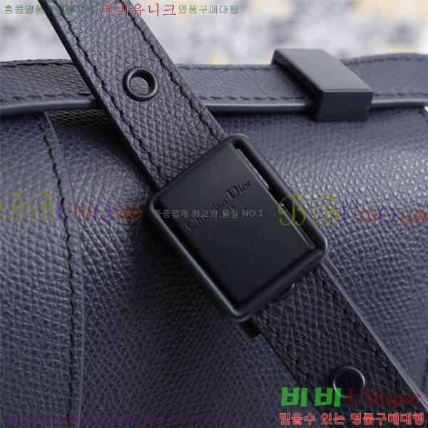 #��� 30 �����ι� M9203-208