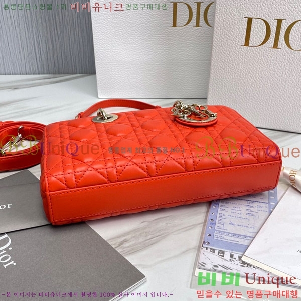 #��� ���̵� �� ���̹� M0540-203