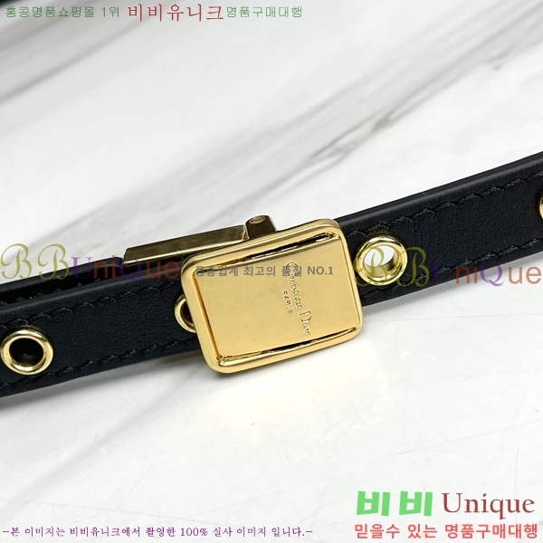 #��� 30 ���״� �̽�Ʈ ����Ʈ ü�ι� M93351-103