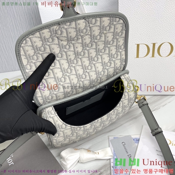 #��� �ٺ�� BOBBY �̵�� 6618812-1