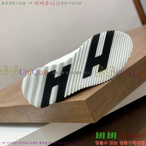 ���� �����޽� ����Ŀ�� 74367-1