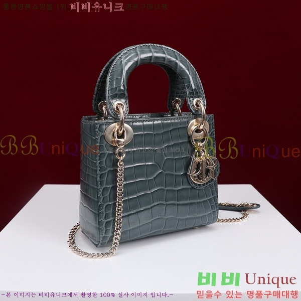 #��� ���̵�� �̴� M050566-117