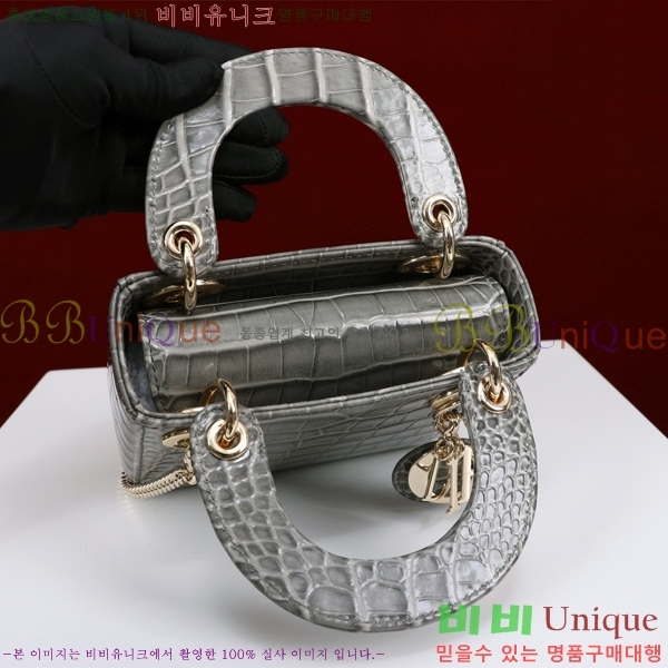 #��� ���̵�� �̴� M050566-113