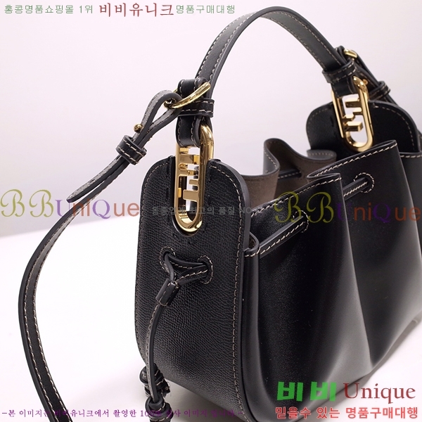 #��� ���𵵸��� �̴� �� F0766355-5