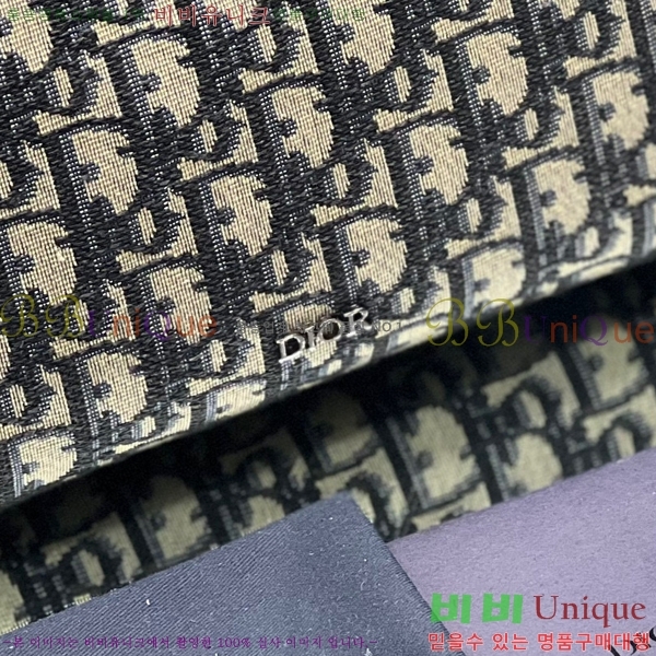 #��� ���� ���Ϸ�Ʈ�� ���̽� 2ADCA418-102