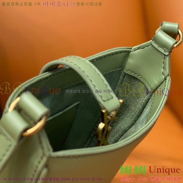 #���ζ� LE 5 A 7 ��Ƽ�� �̴� ũ�ν� �� 735214-105