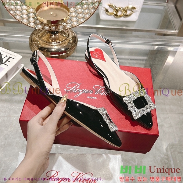 ������� �÷� ���� 28RV235221-6