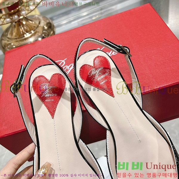 ������� �÷� ���� 28RV235221-6