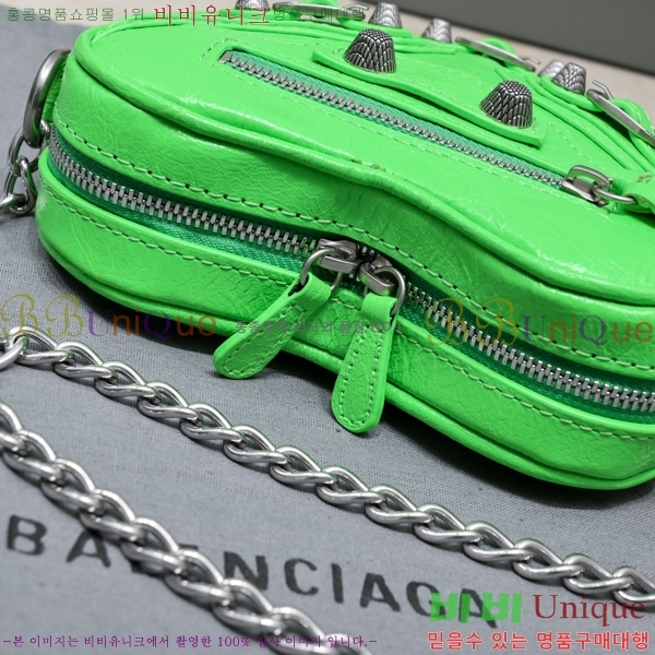 #�߷��þư� ��ī�� ��Ʈ�� 852411-113