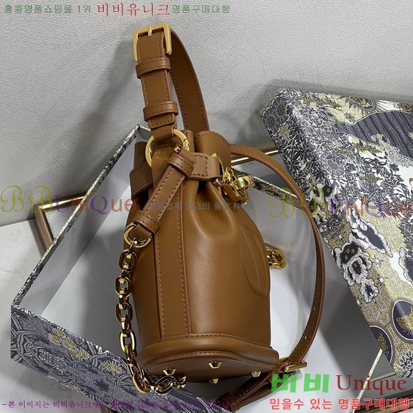 #��� CEST ������Ʈ ��ù� M2272-100