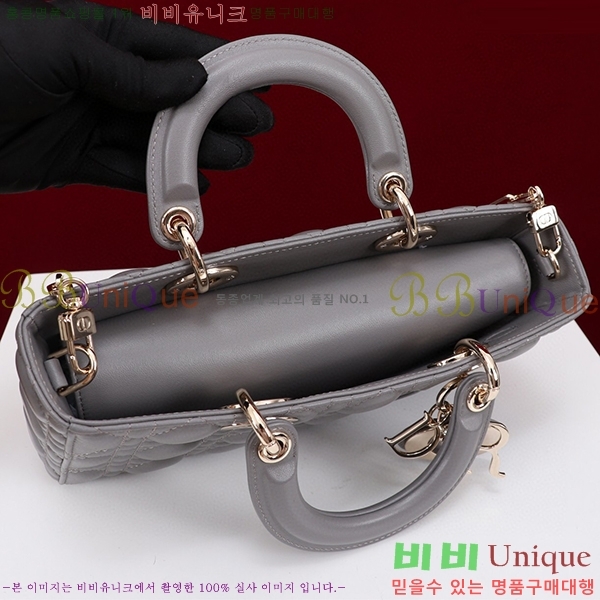 #��� ���̵� �� ���̹� �̵� M054035-104