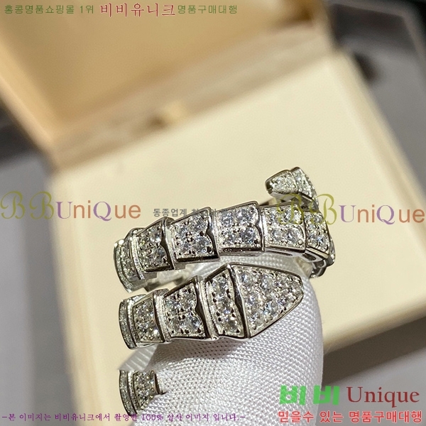 �Ұ��� ���� B205212