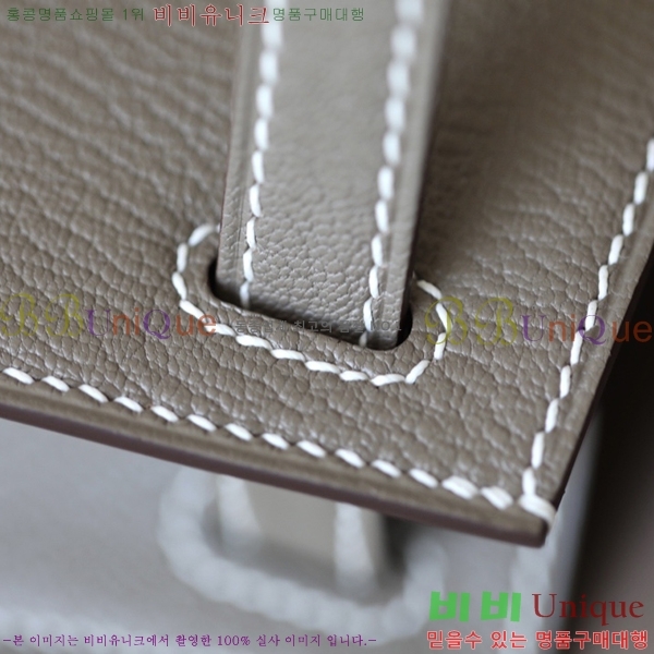 #�����޽� �̸��� 19������ HE58411251-9(���긣����)