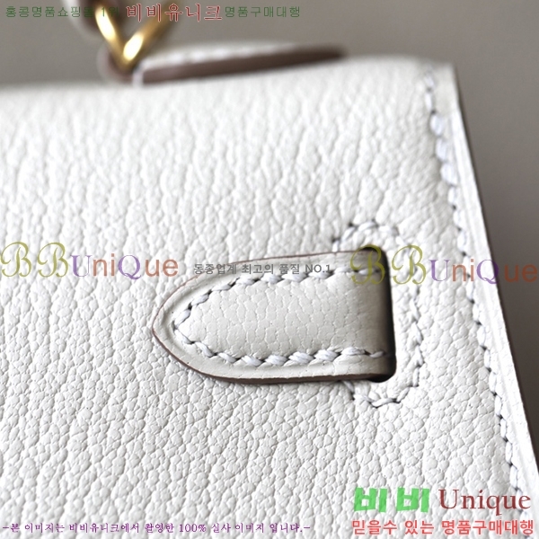 #�����޽� �̸��� 19������ HE58411251-11(���긣����)