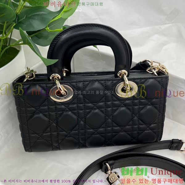 #��� ���̵� �� ���̹� ���� M0613-210