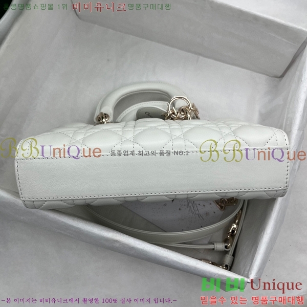 #��� ���̵� �� ���̹� ���� M0613-209