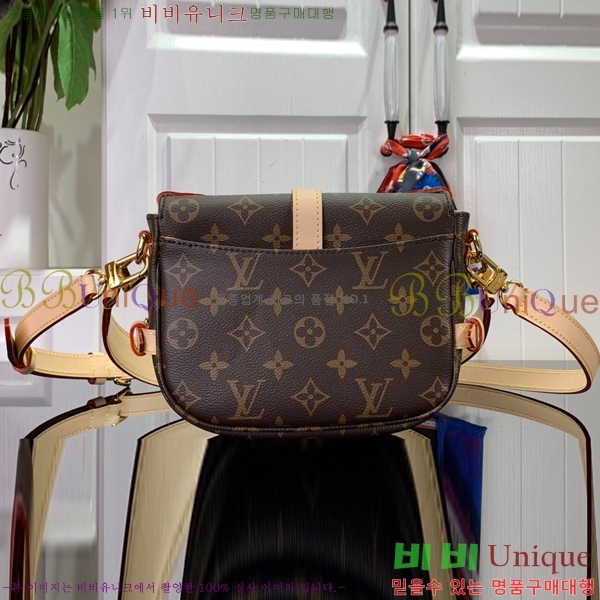 #���̺��� �ҹ��� BB M46740-101