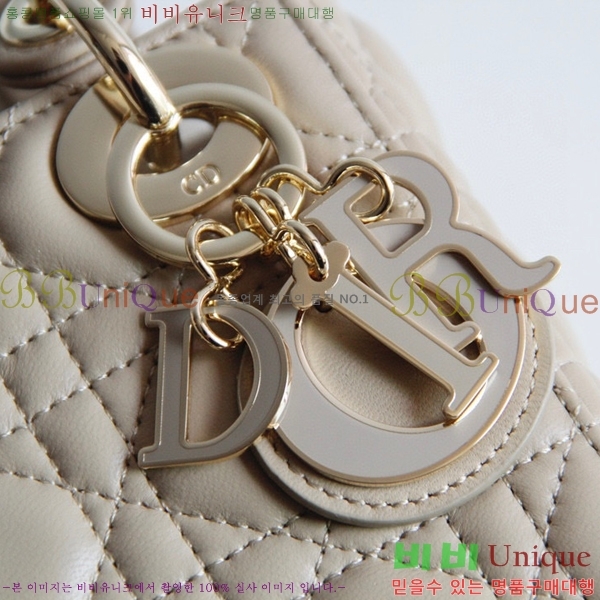 #��� ���̵�� �̴� M0505-701