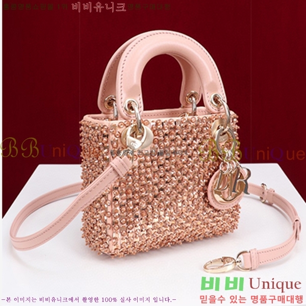 #��� ���̵�� ����ũ�� M0856801-101