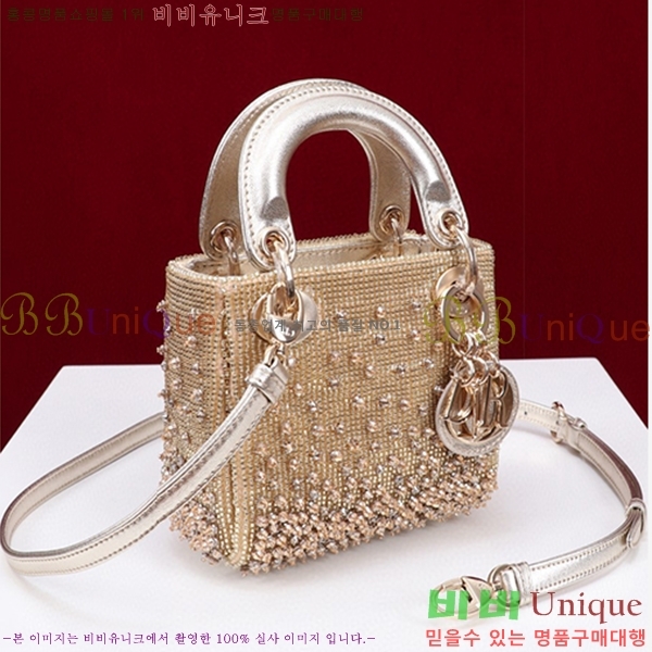 #��� ���̵�� ����ũ�� M0856-301