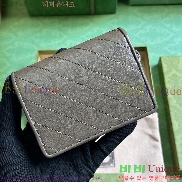 #���� ���е� ī�� ���̽� 760317-192