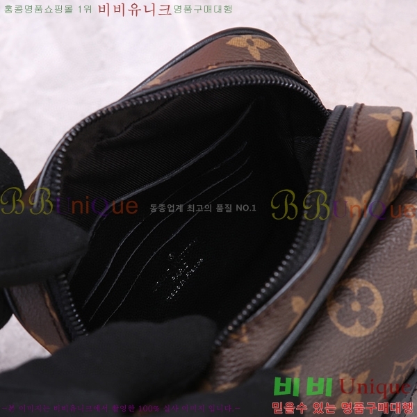 ���̺��� ũ�������� ����� ���� M69404