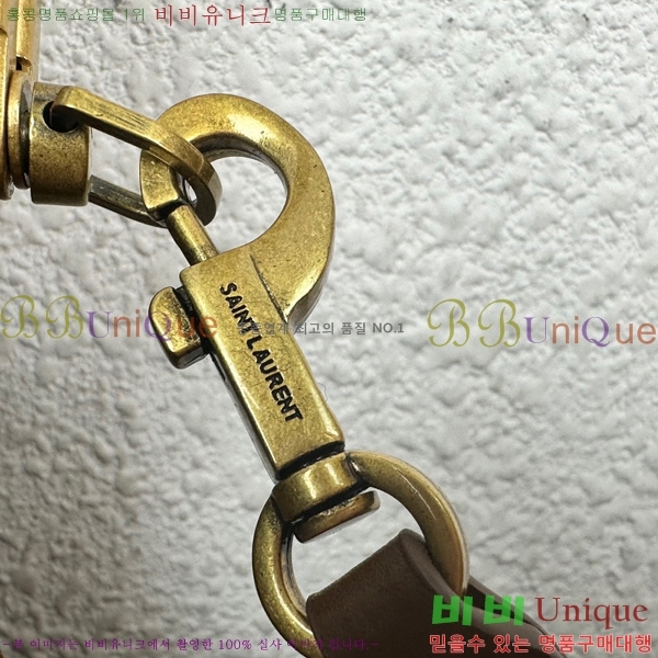 ������ ũ�ν��� 32CE23102887-4