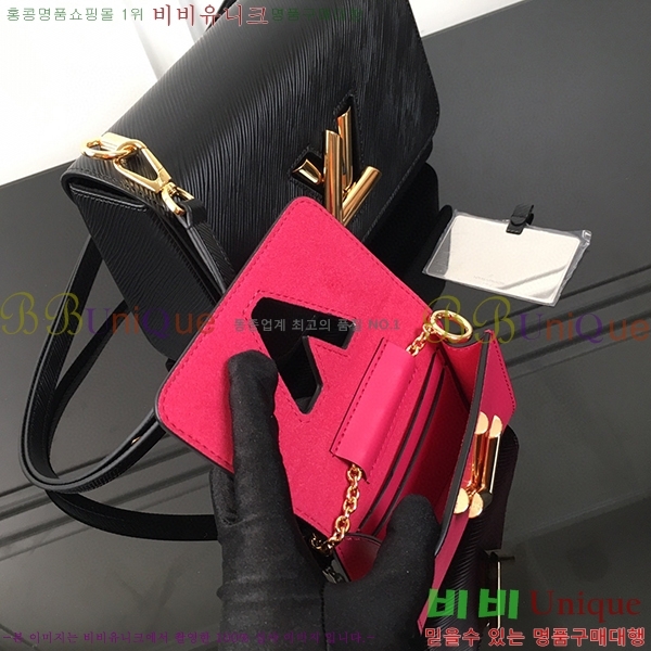 #���̺��� Ʈ����Ʈ MM M55683-102