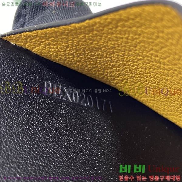 #���ߵ� �����ǽ� ī�� Ȧ�� GY869242-108