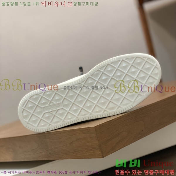 ���� �߷�Ƽ�� ����Ŀ�� A239202-4