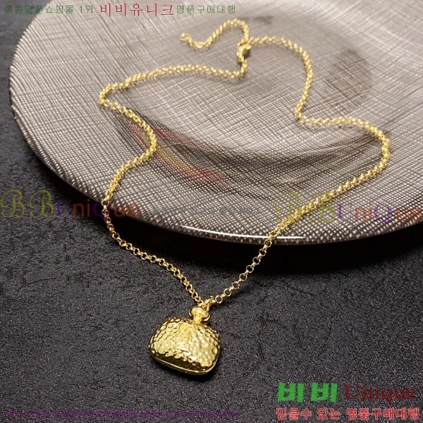 ���ζ� ����� 988744