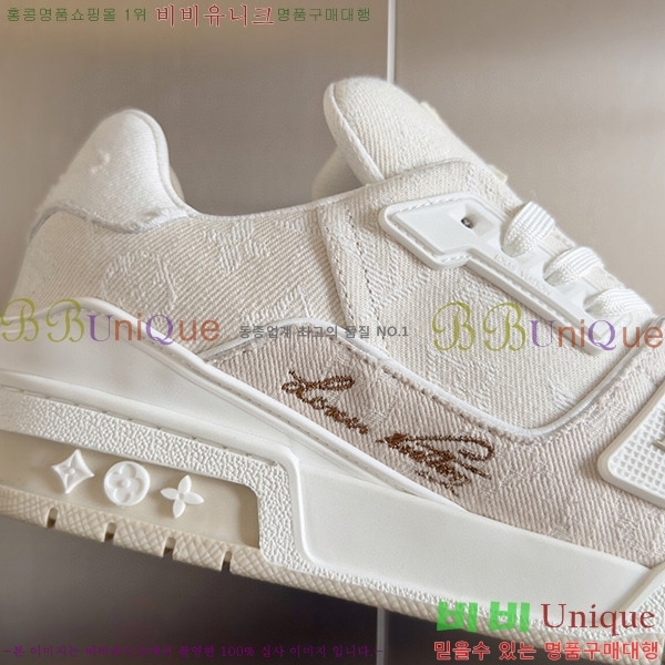 ���̺��� Ʈ���̳� ����Ŀ�� L23812697-8