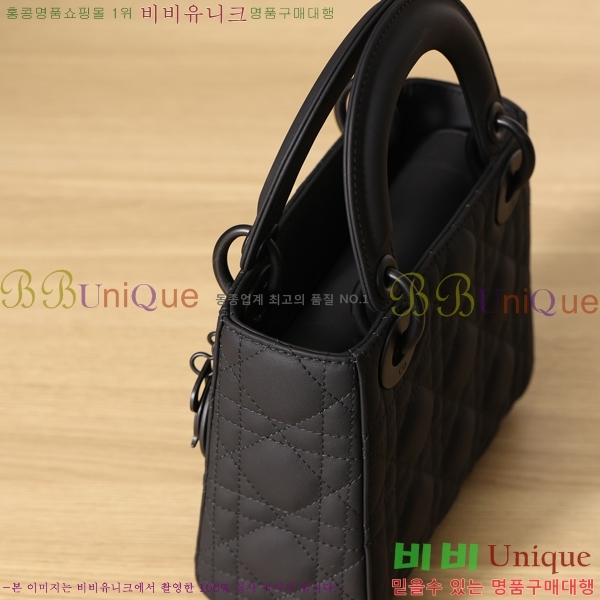 #��� ���̵�� �̴� M05066-3