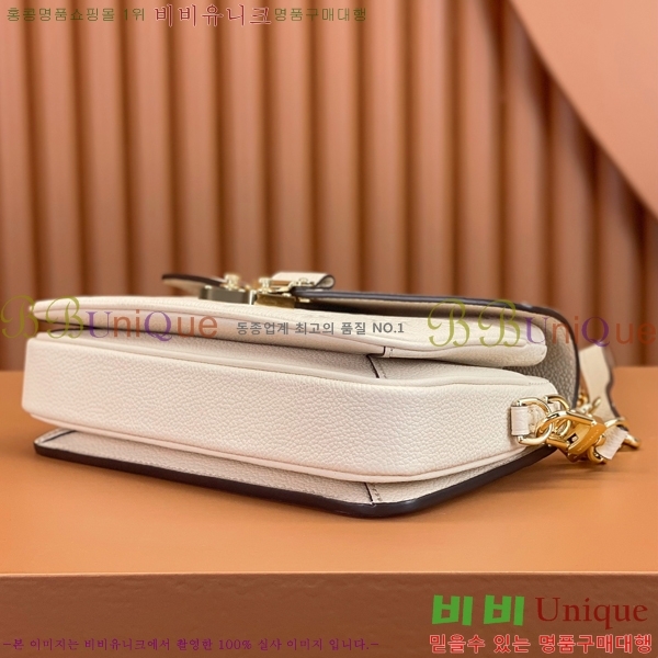 #���̺��� ����Ʈ ��Ƽ�� �̽�Ʈ ����Ʈ M22942-700