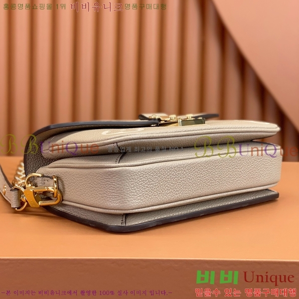 #���̺��� ����Ʈ ��Ƽ�� �̽�Ʈ ����Ʈ M23081-700